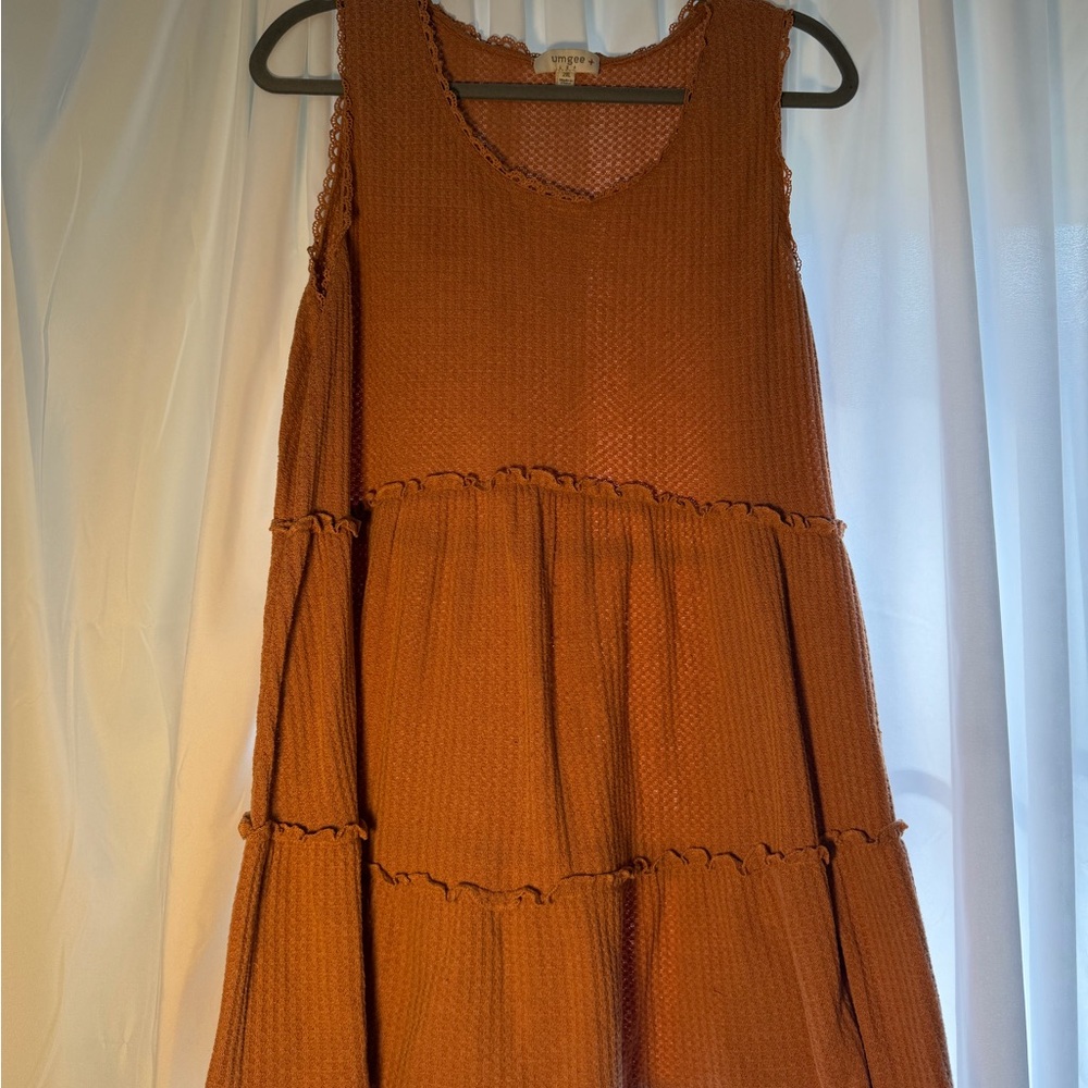 Umgee Sleeveless Rust Tiered Tank